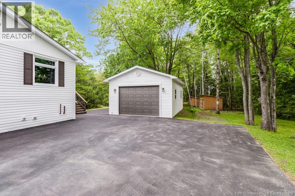 28 Christopher Drive, Burton, New Brunswick  E2V 3H7 - Photo 43 - NB136203