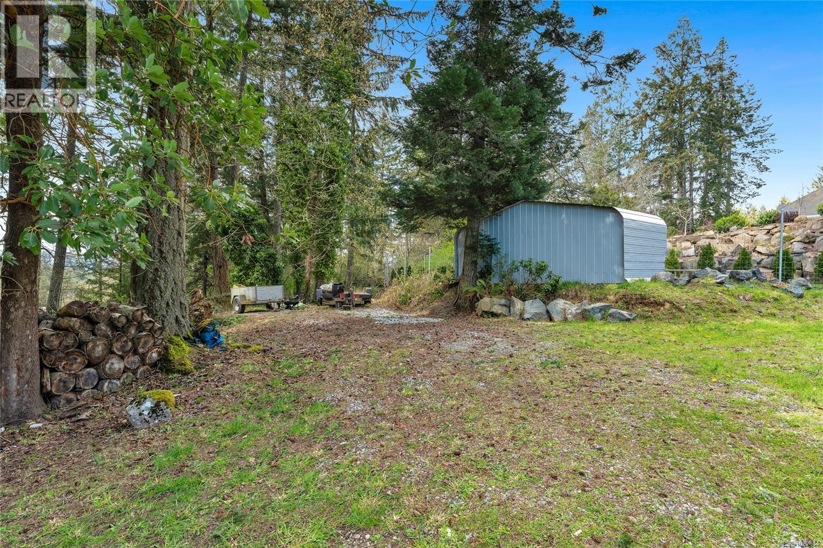 1084 Tatlow Rd, North Saanich, British Columbia  V8L 5P3 - Photo 22 - 1029844