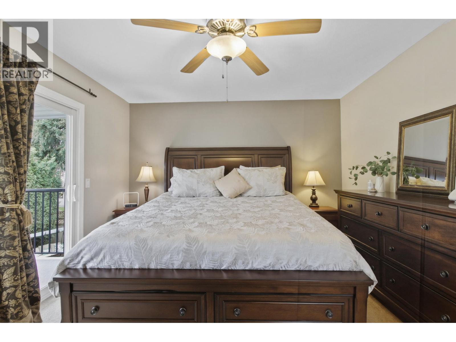 20492 Walnut Crescent, Maple Ridge, British Columbia  V2X 0M1 - Photo 13 - R3105140