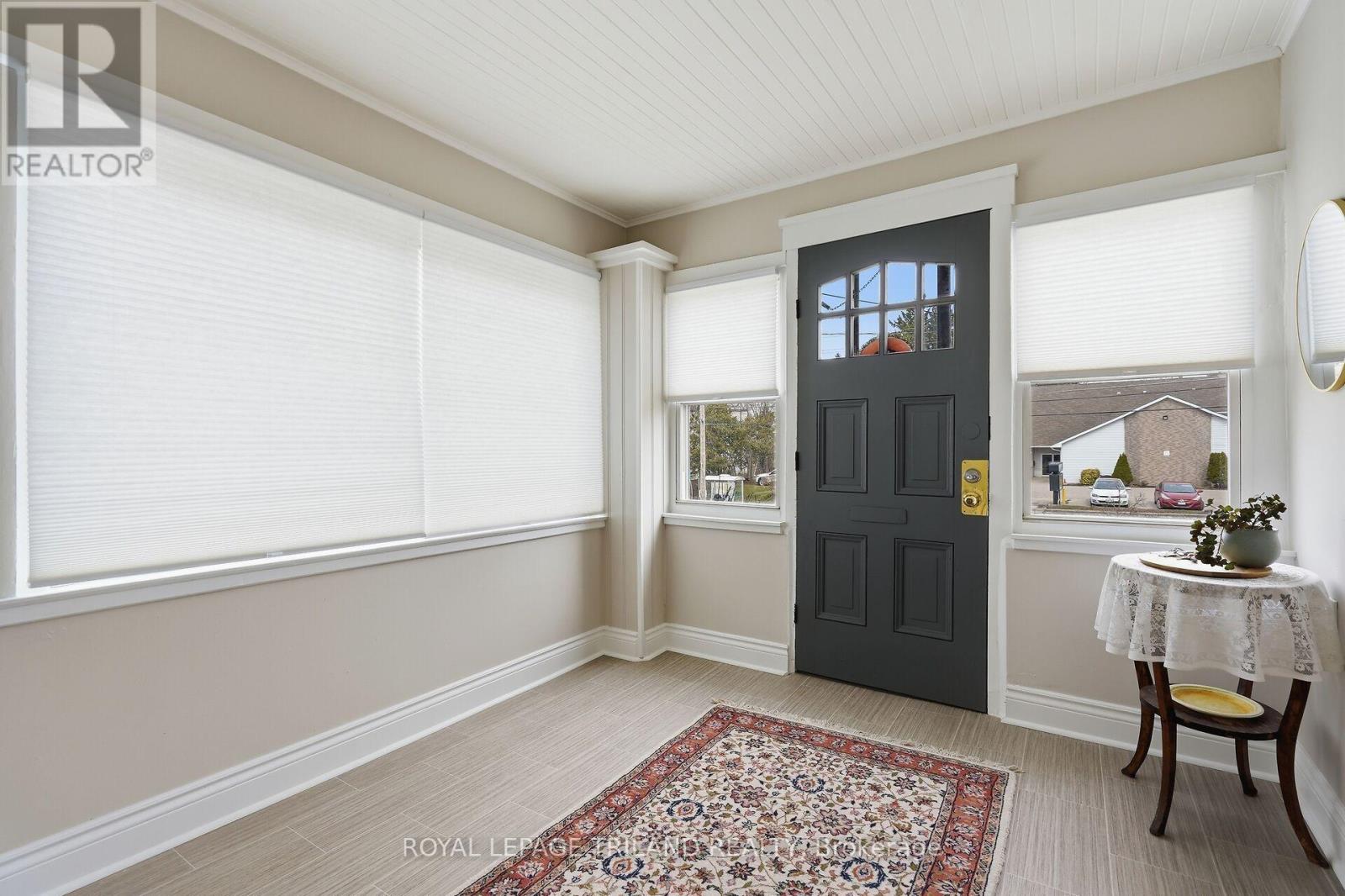 Photo 2 of 27 for 333 Thompson Road