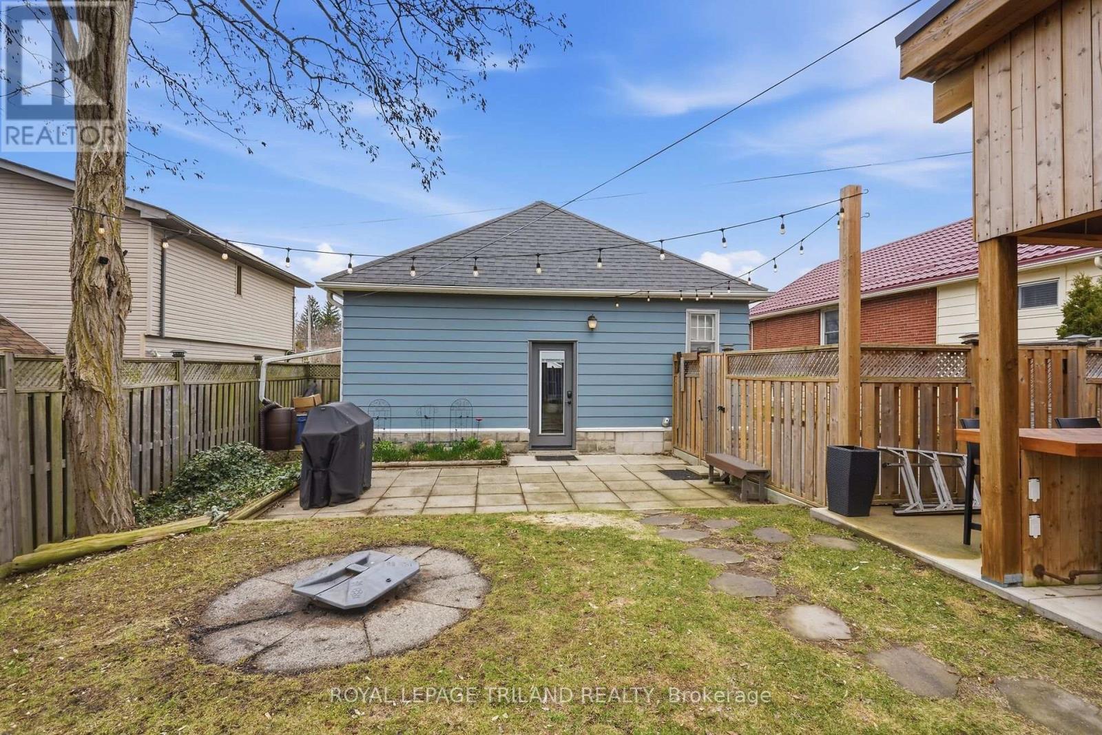 Photo 24 of 27 for 333 Thompson Road