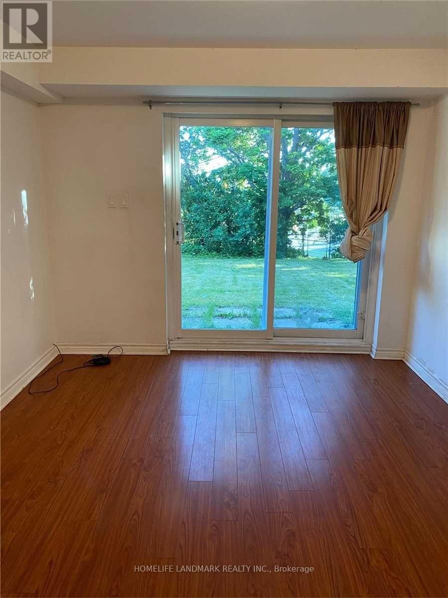 Lower - 120 Micmac Crescent, Toronto, Ontario  M2H 2K2 - Photo 2 - C12939412