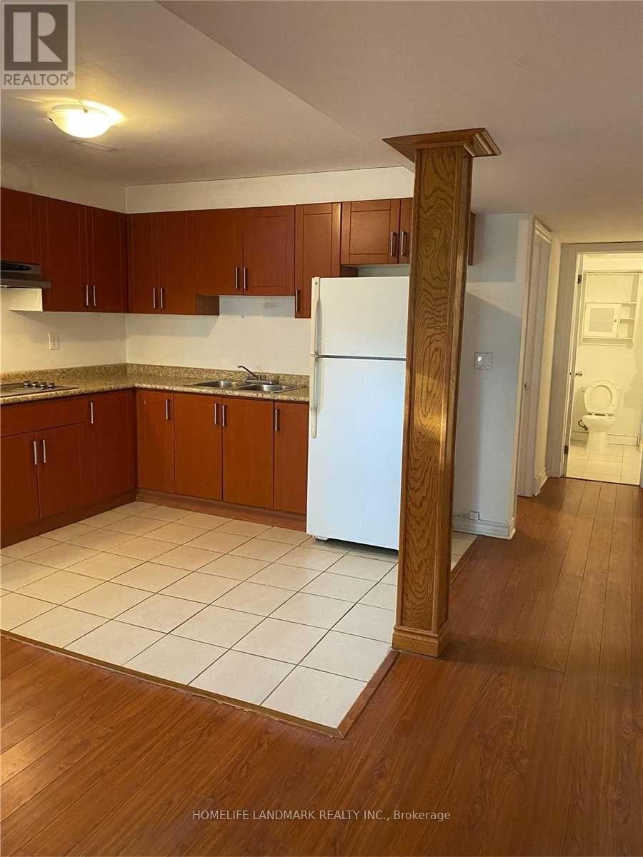 Lower - 120 Micmac Crescent, Toronto, Ontario  M2H 2K2 - Photo 5 - C12939412