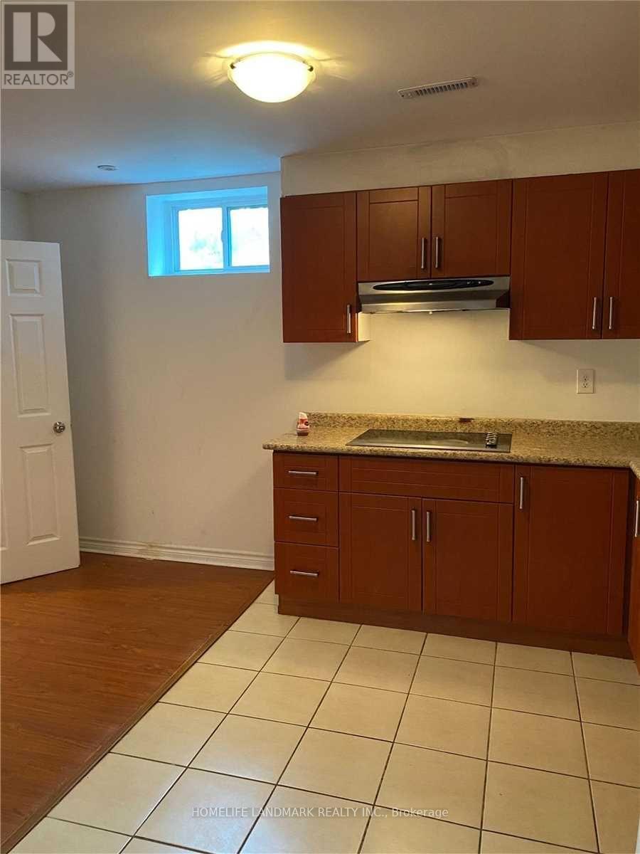 Lower - 120 Micmac Crescent, Toronto, Ontario  M2H 2K2 - Photo 6 - C12939412