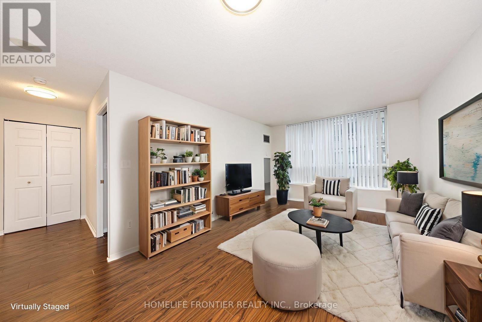 1008 - 29 Pemberton Avenue, Toronto, Ontario  M2M 4L5 - Photo 2 - C12939416