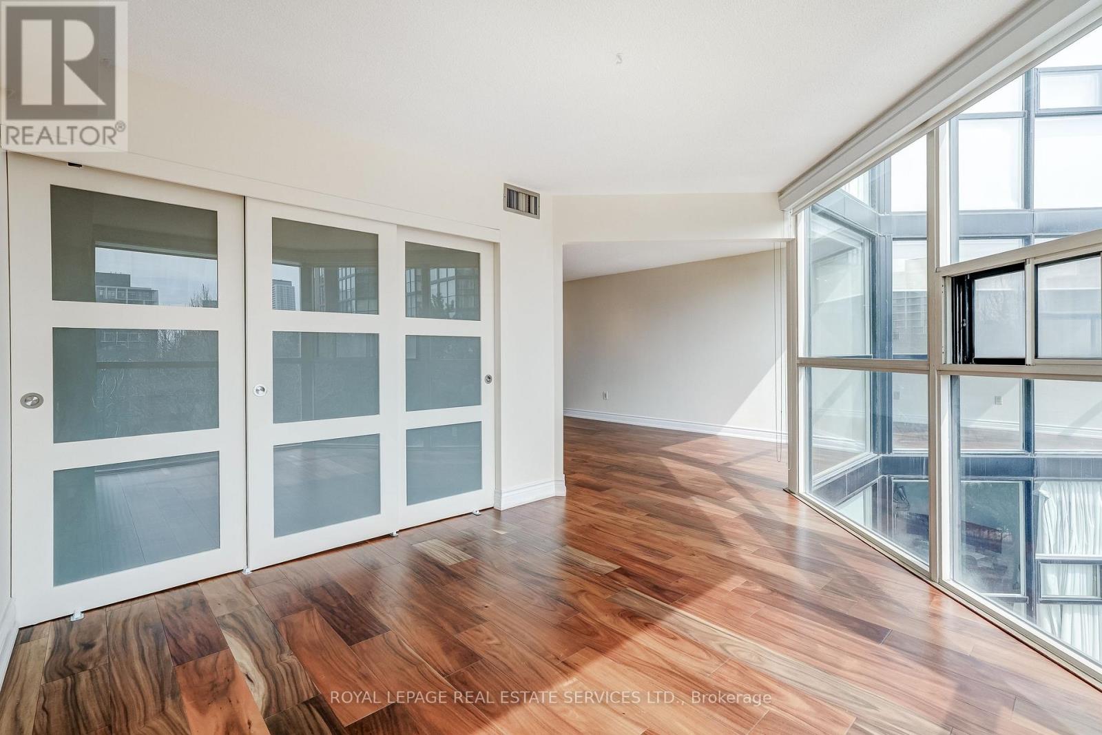 413 - 705 King Street W, Toronto, Ontario  M5V 2W8 - Photo 12 - C12939430