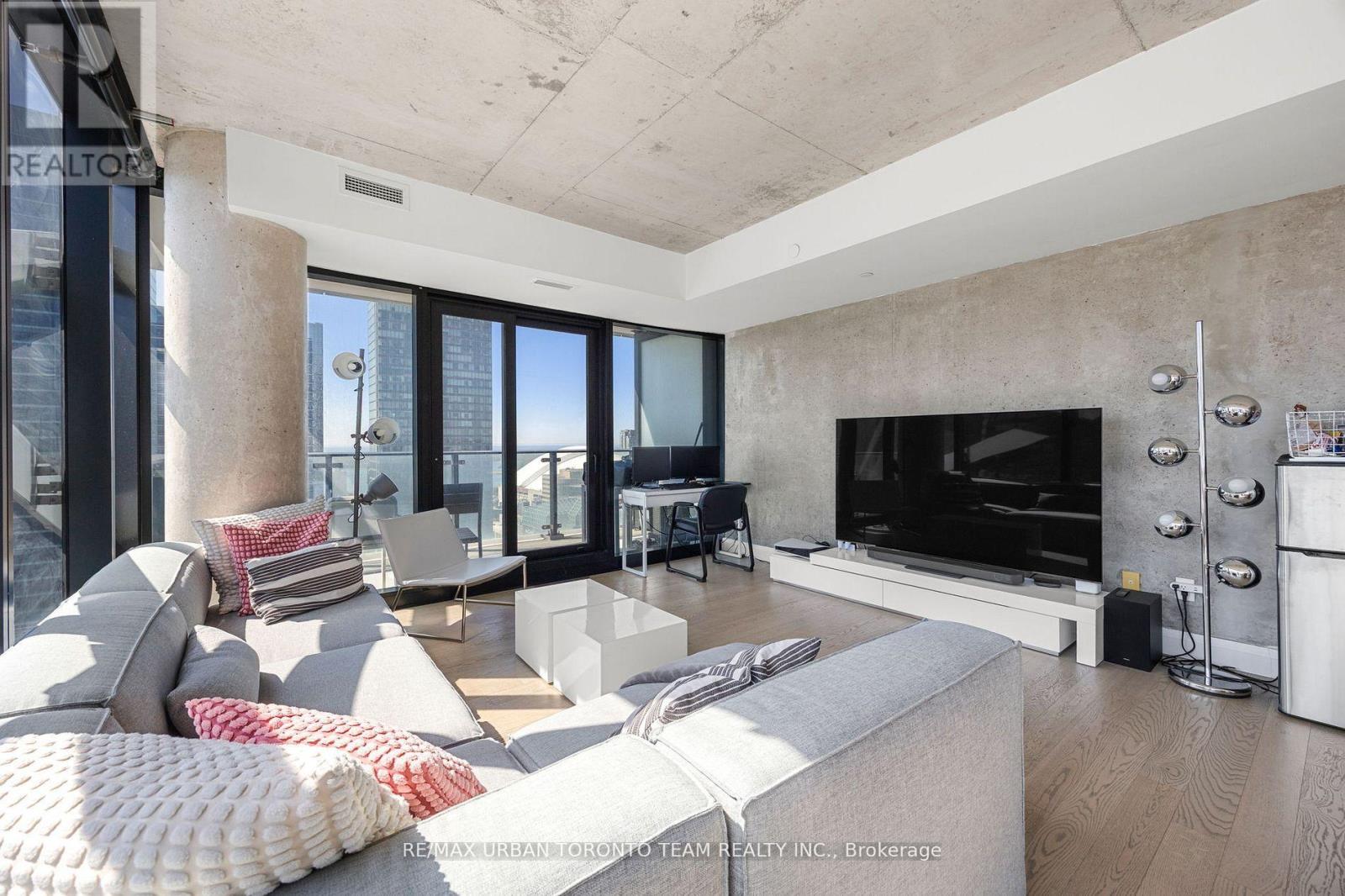 2804 - 224 KING STREET W, Toronto, Ontario