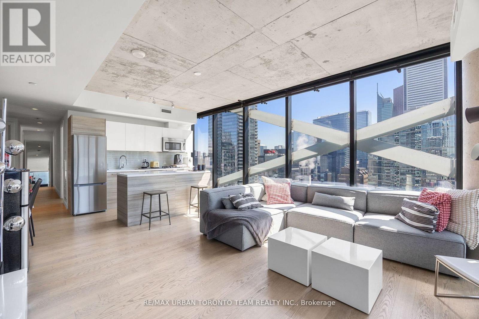 2804 - 224 King Street W, Toronto, Ontario  M5H 0A6 - Photo 10 - C12939514