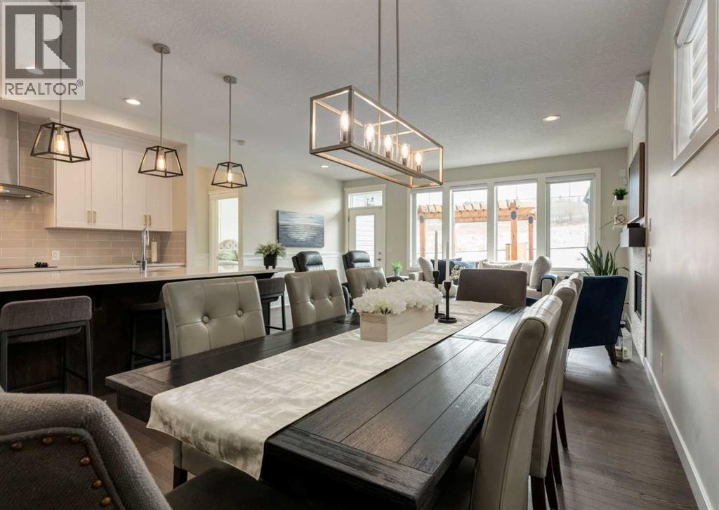 60 Crestbrook View SW, Calgary, Alberta  T3L 6G7 - Photo 17 - A2295774