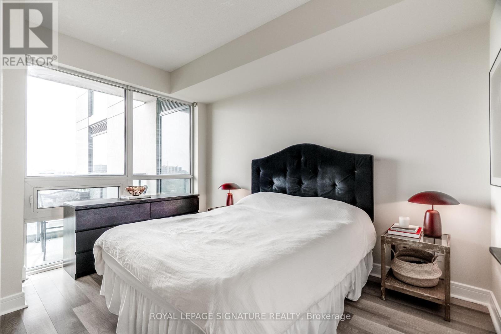 515 - 35 Brian Peck Crescent, Toronto, Ontario  M4G 0A5 - Photo 10 - C12939536