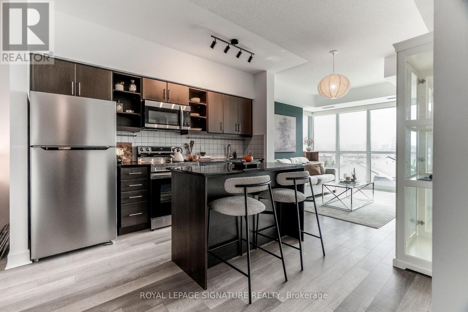 515 - 35 Brian Peck Crescent, Toronto, Ontario  M4G 0A5 - Photo 6 - C12939536