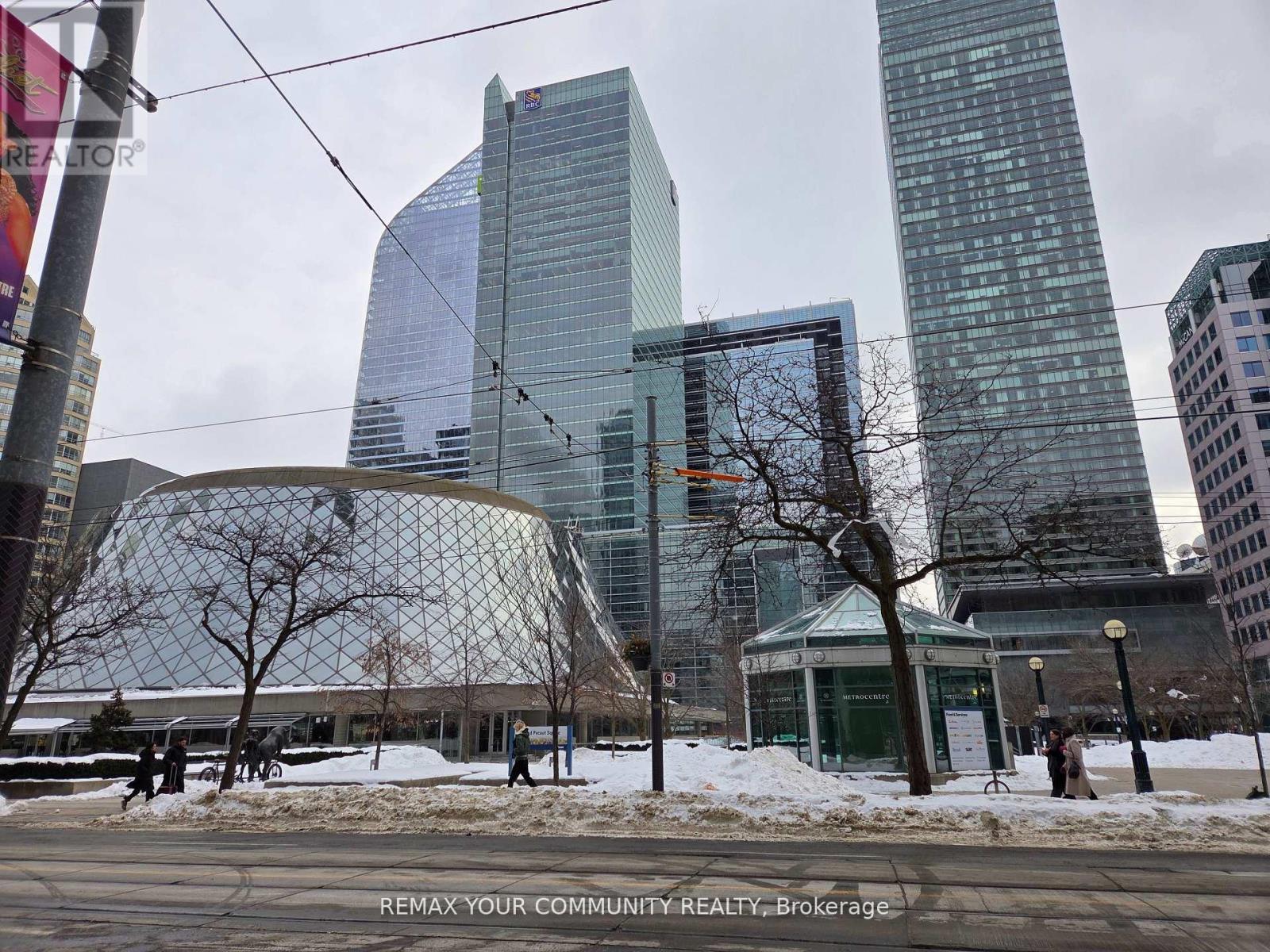 2107 - 224 King Street W, Toronto, Ontario  M5V 1H8 - Photo 14 - C12939576