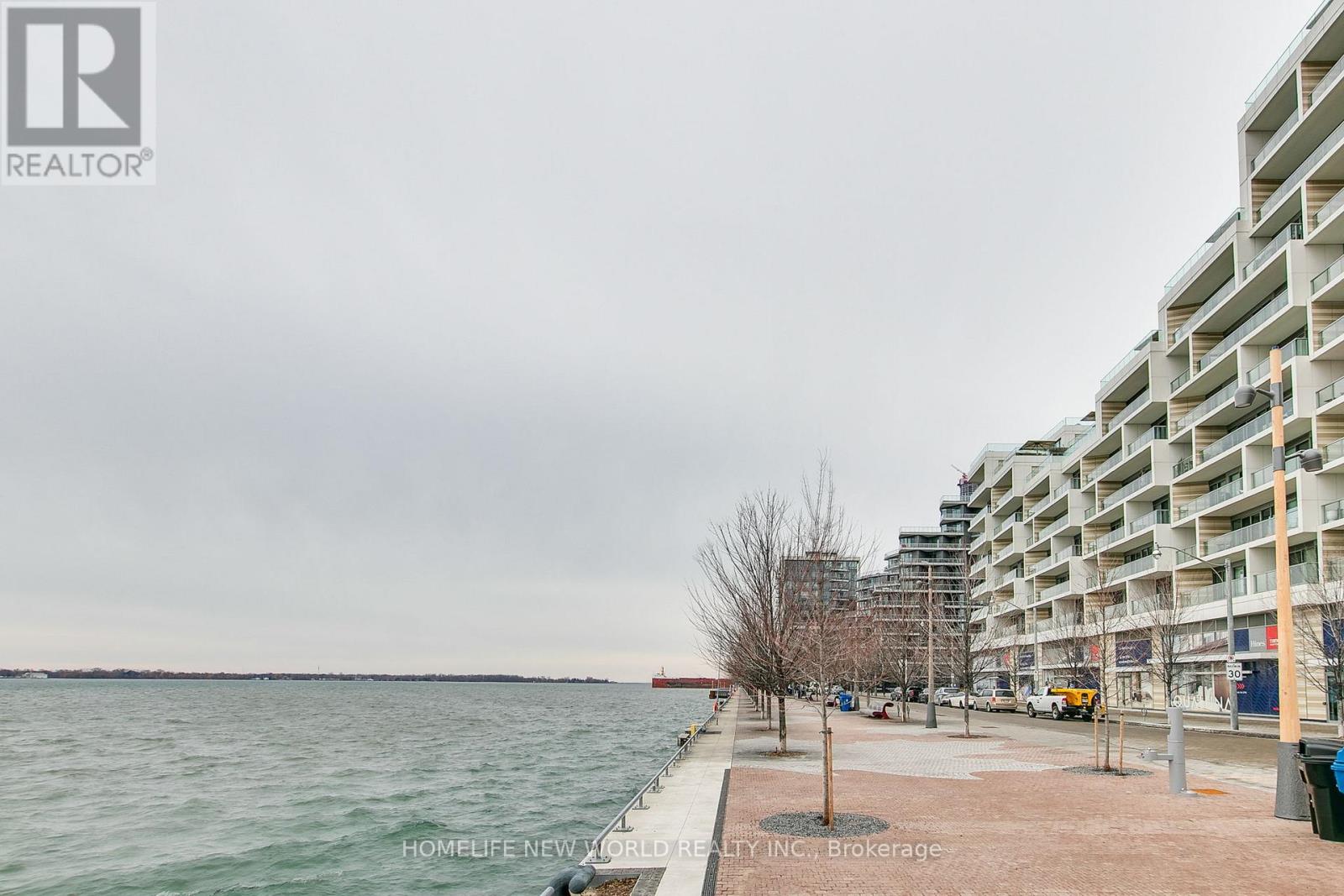 103 - 118 Merchants' Wharf, Toronto, Ontario  M5A 0L3 - Photo 2 - C12939652