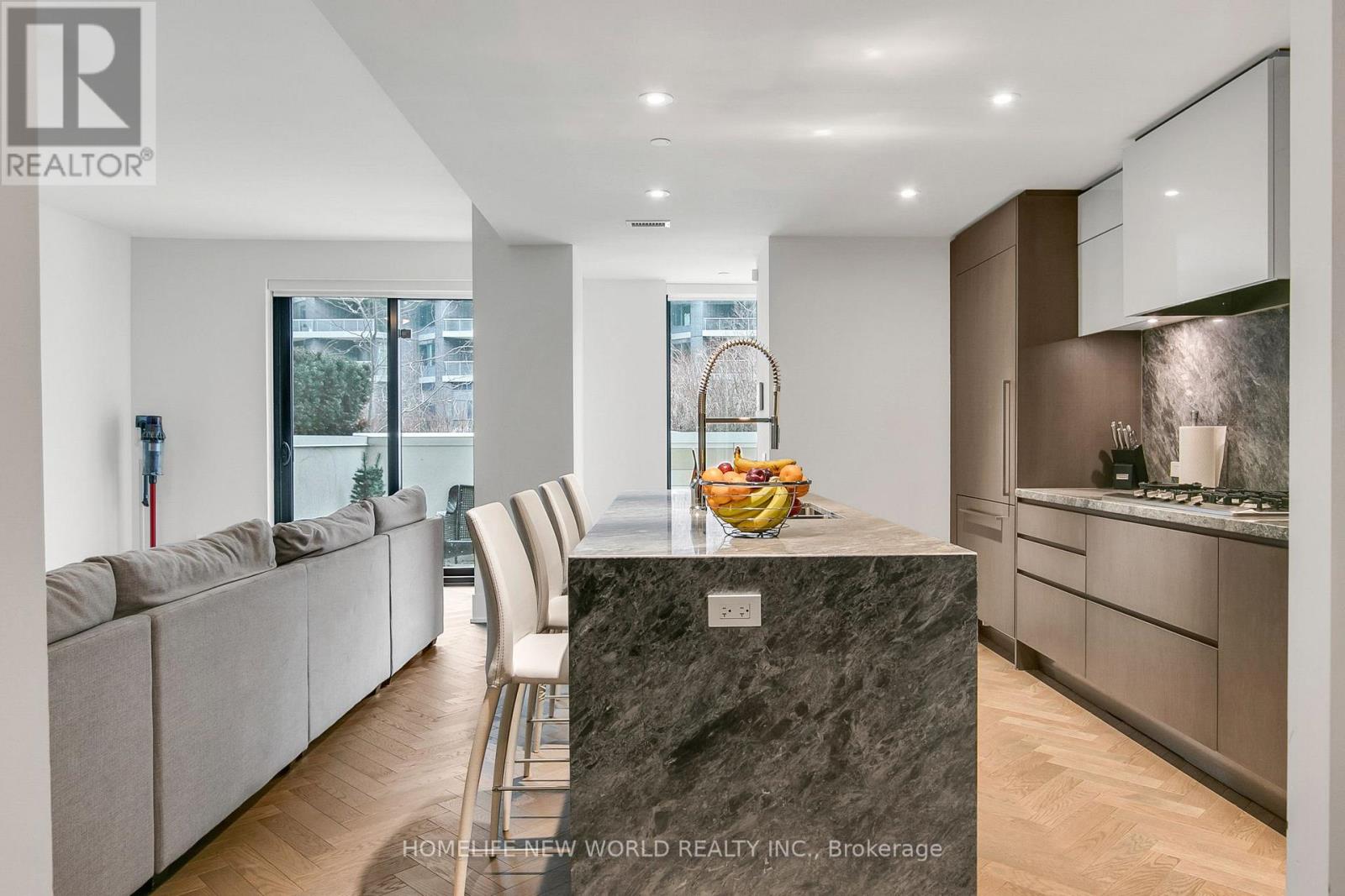 103 - 118 Merchants' Wharf, Toronto, Ontario  M5A 0L3 - Photo 8 - C12939652