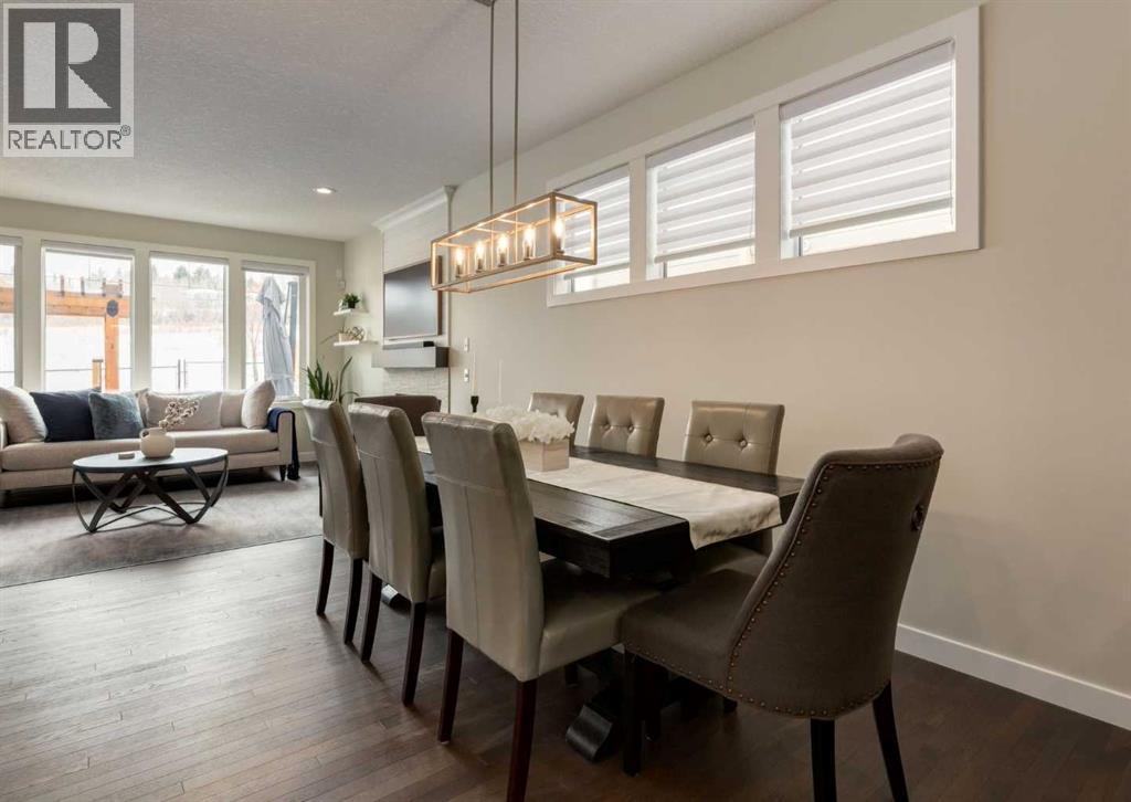 60 Crestbrook View SW, Calgary, Alberta  T3L 6G7 - Photo 15 - A2295774