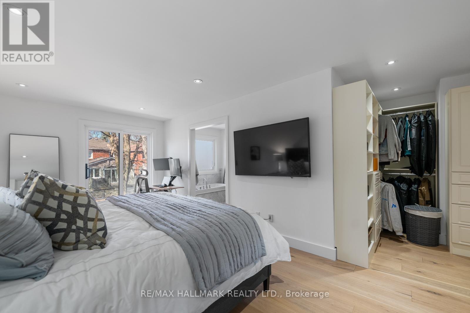 148 Cranbrooke Avenue, Toronto, Ontario  M5M 1M5 - Photo 22 - C12939668