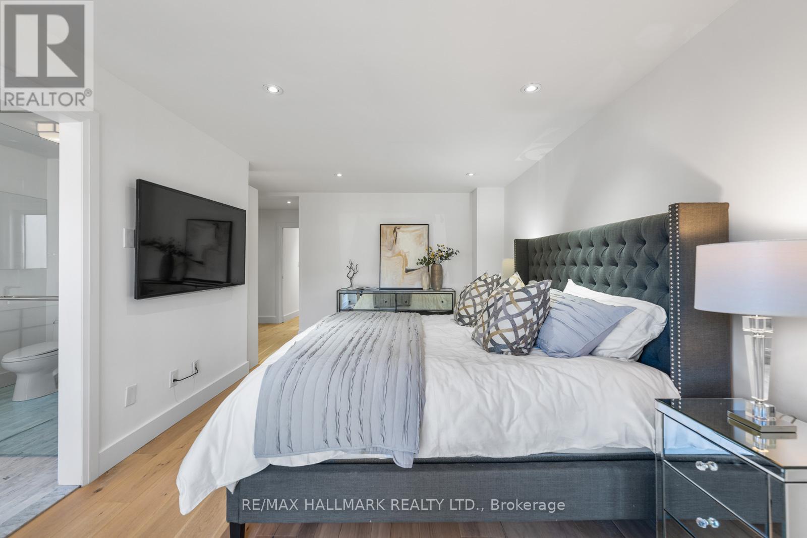 148 Cranbrooke Avenue, Toronto, Ontario  M5M 1M5 - Photo 24 - C12939668