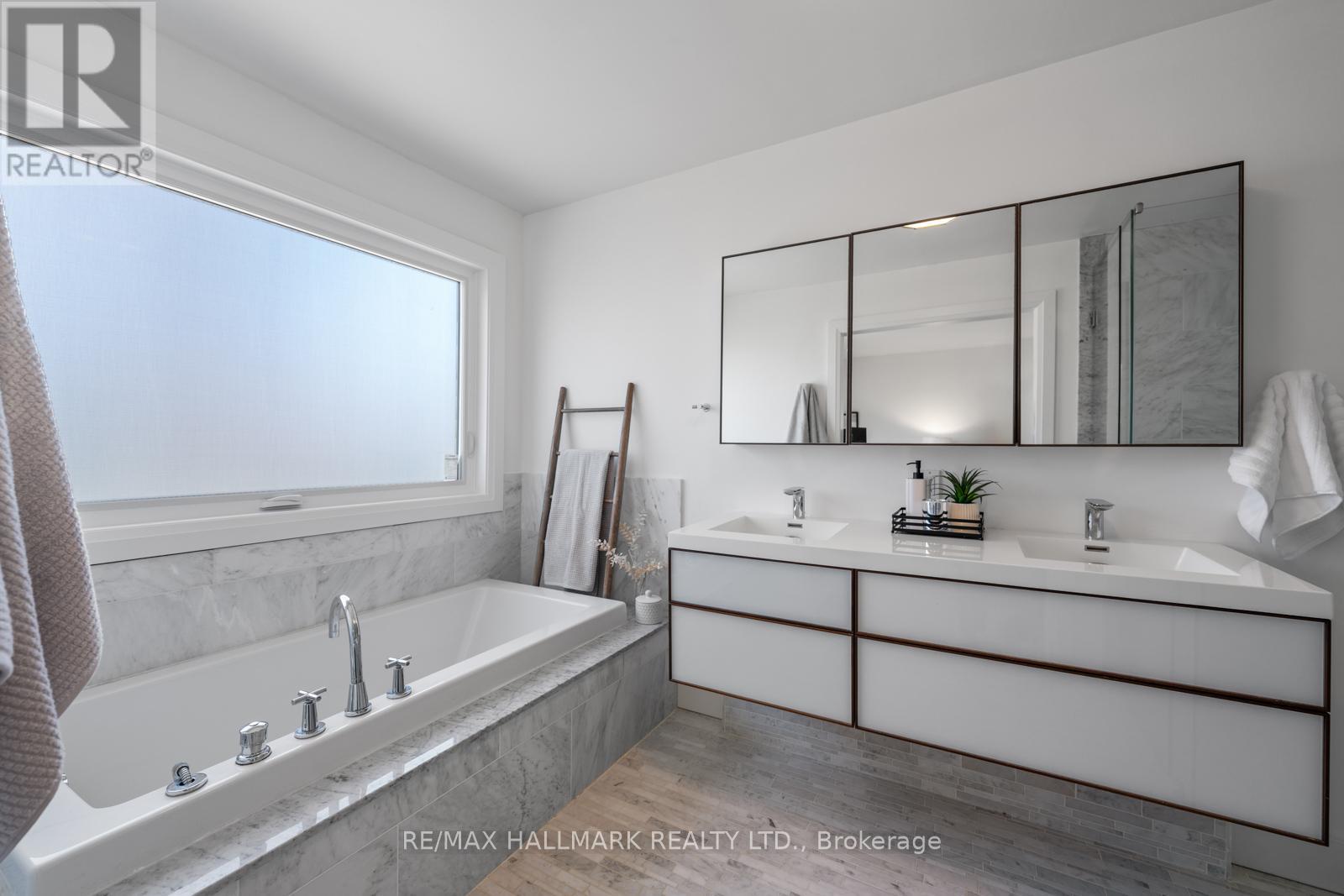 148 Cranbrooke Avenue, Toronto, Ontario  M5M 1M5 - Photo 25 - C12939668