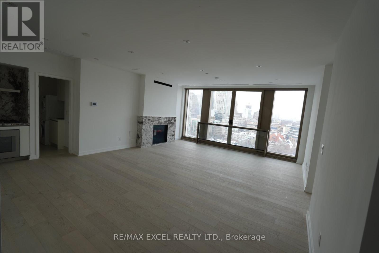 1203 - 1315 Bay Street, Toronto, Ontario  M5R 0E4 - Photo 4 - C12939724