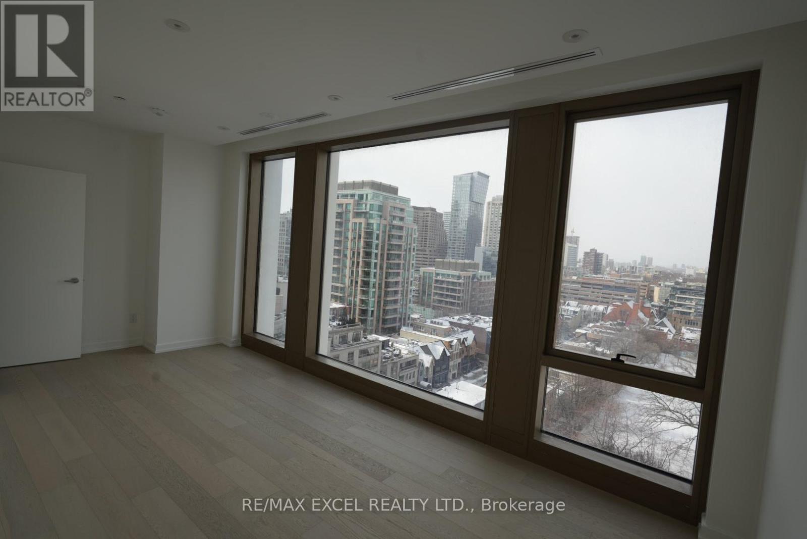 1203 - 1315 Bay Street, Toronto, Ontario  M5R 0E4 - Photo 6 - C12939724
