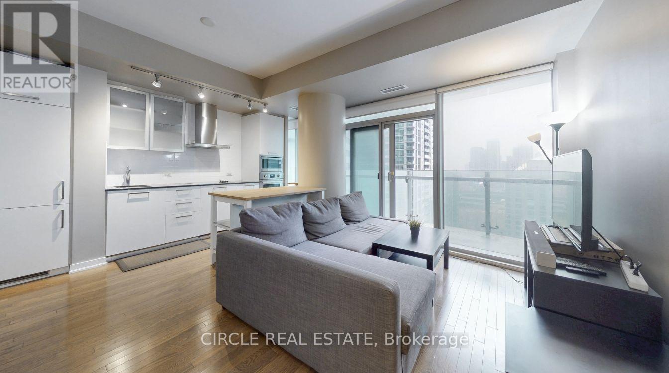 1408 - 14 YORK STREET, Toronto, Ontario