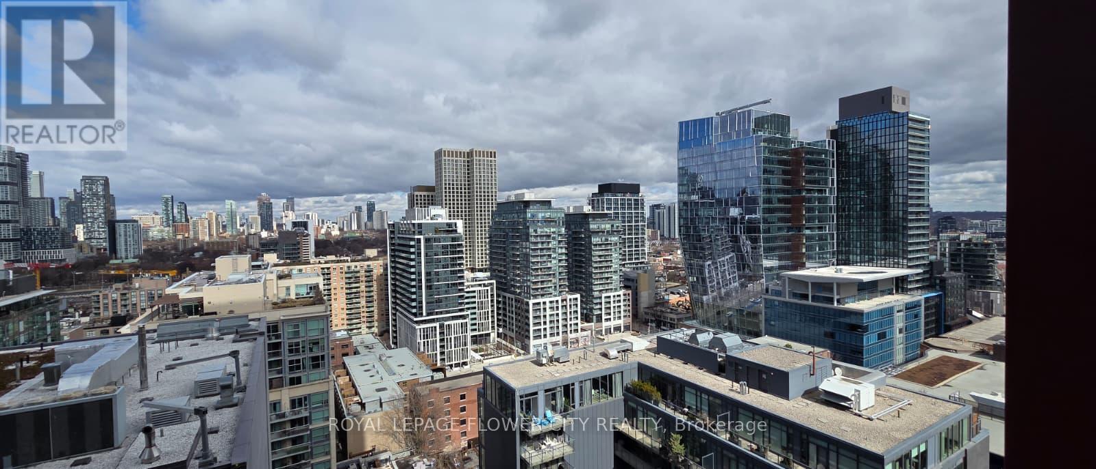 2301 - 180 Front Street E, Toronto, Ontario  M5A 0A9 - Photo 11 - C12939792