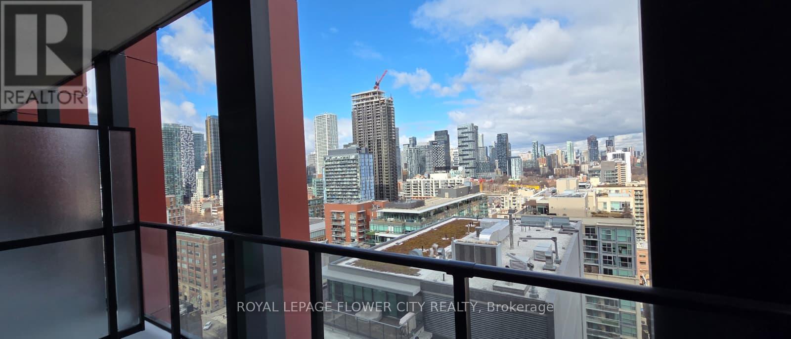 2301 - 180 Front Street E, Toronto, Ontario  M5A 0A9 - Photo 12 - C12939792