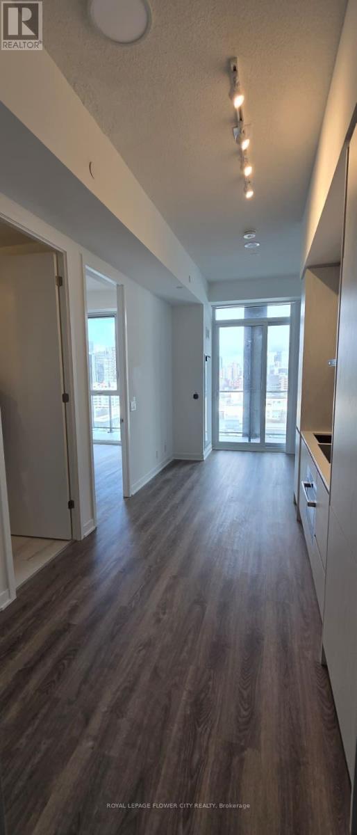 2301 - 180 Front Street E, Toronto, Ontario  M5A 0A9 - Photo 2 - C12939792