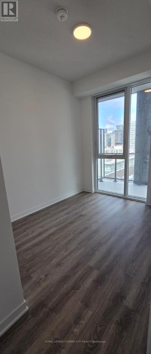 2301 - 180 Front Street E, Toronto, Ontario  M5A 0A9 - Photo 6 - C12939792