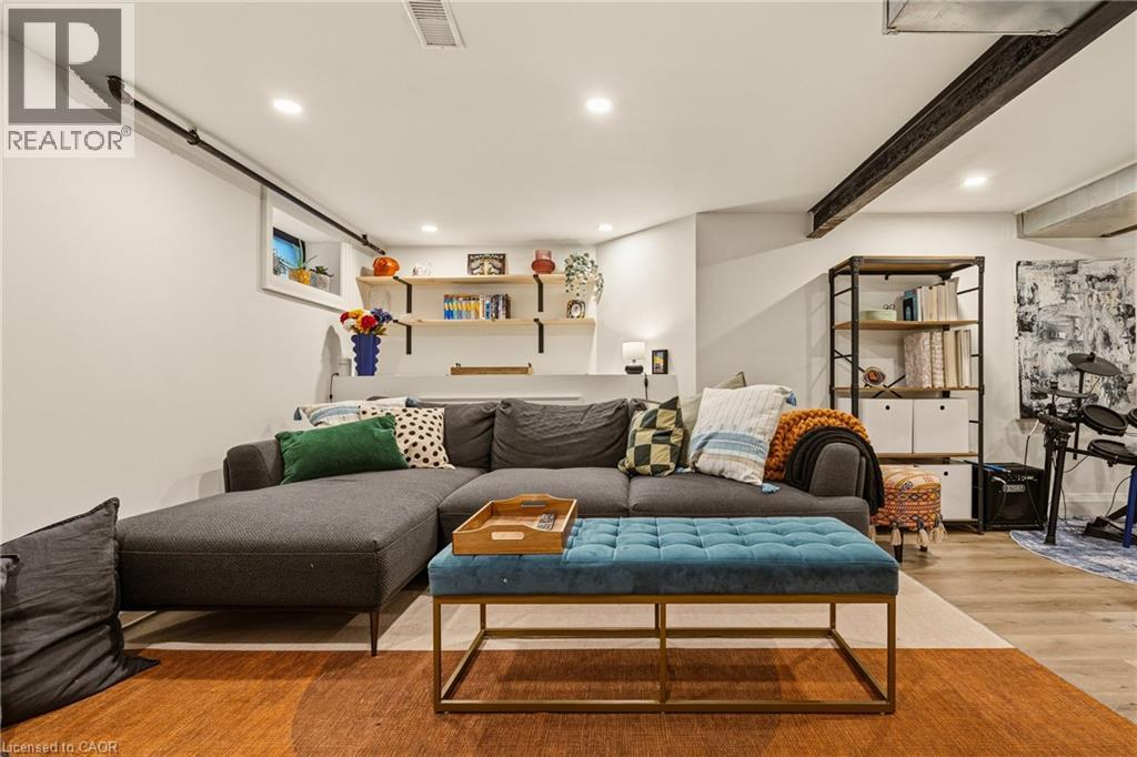 43 S Balsam Avenue S, Hamilton, Ontario  L8M 3A9 - Photo 32 - 40816375