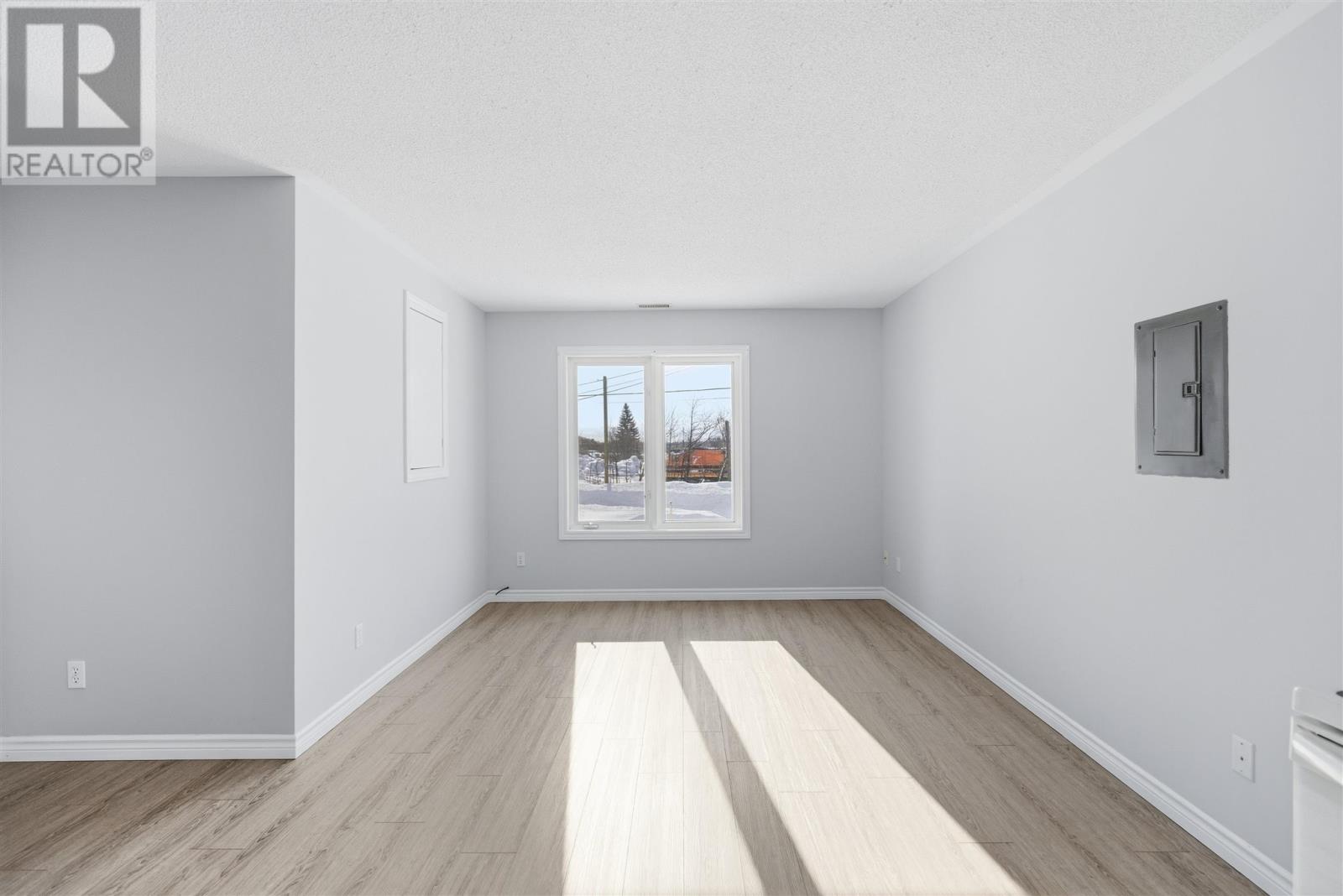 30-32 Wemyss St, Sault Ste. Marie, Ontario  P6B 1B3 - Photo 23 - SM260579