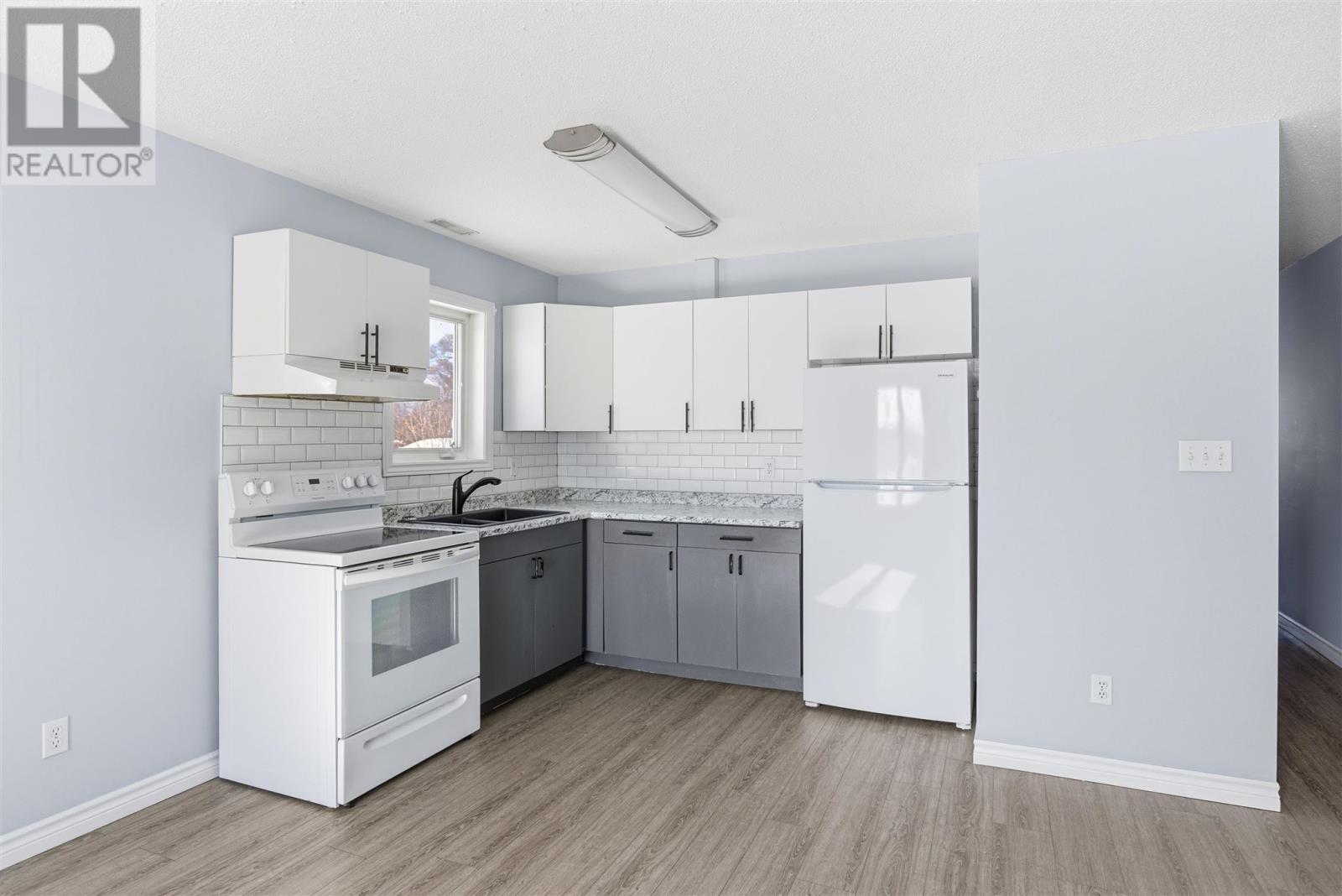 30-32 Wemyss St, Sault Ste. Marie, Ontario  P6B 1B3 - Photo 27 - SM260579