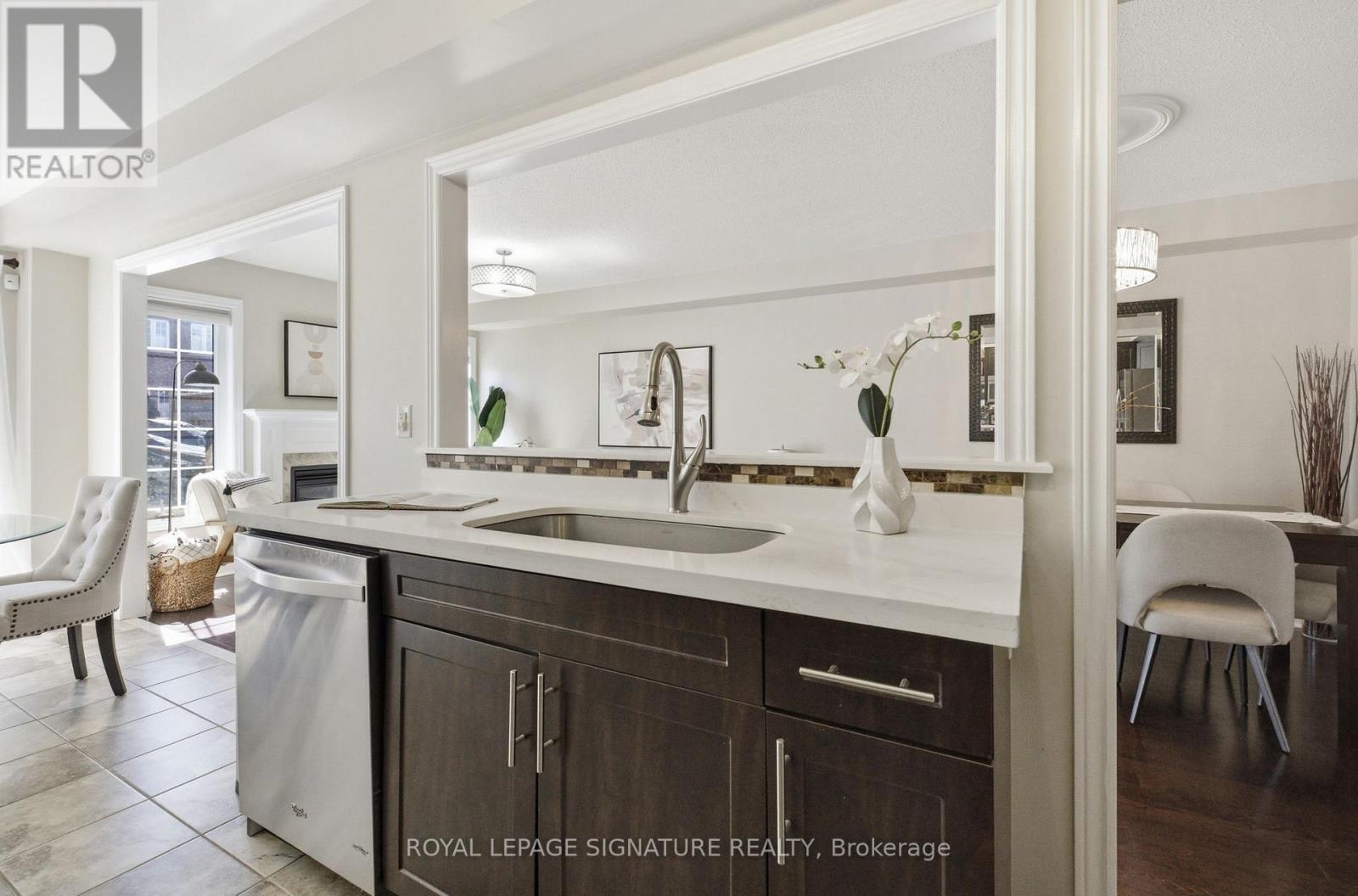 39 Keywood Street, Ajax, Ontario  L1Z 2E5 - Photo 16 - E12939510