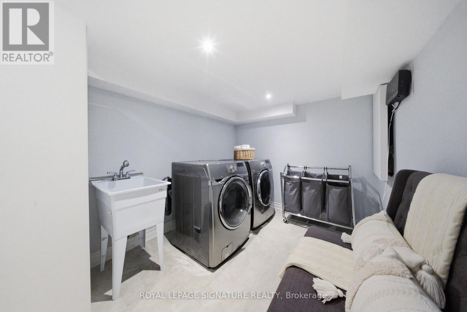 39 Keywood Street, Ajax, Ontario  L1Z 2E5 - Photo 37 - E12939510