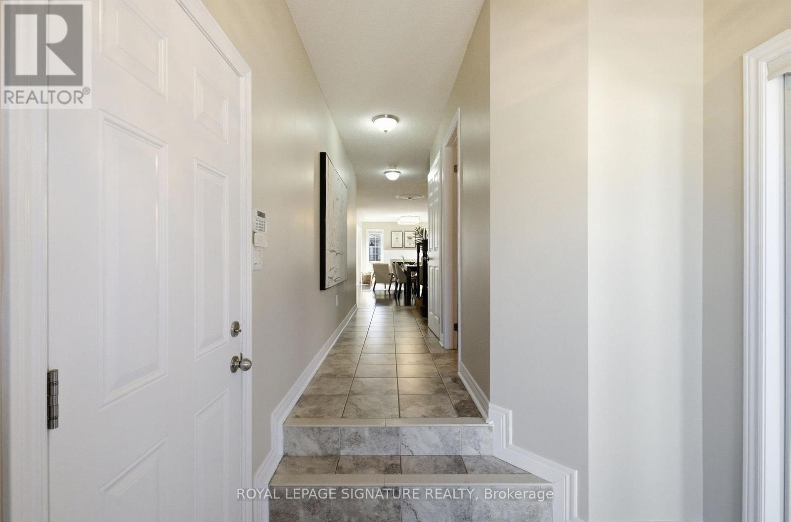 39 Keywood Street, Ajax, Ontario  L1Z 2E5 - Photo 6 - E12939510