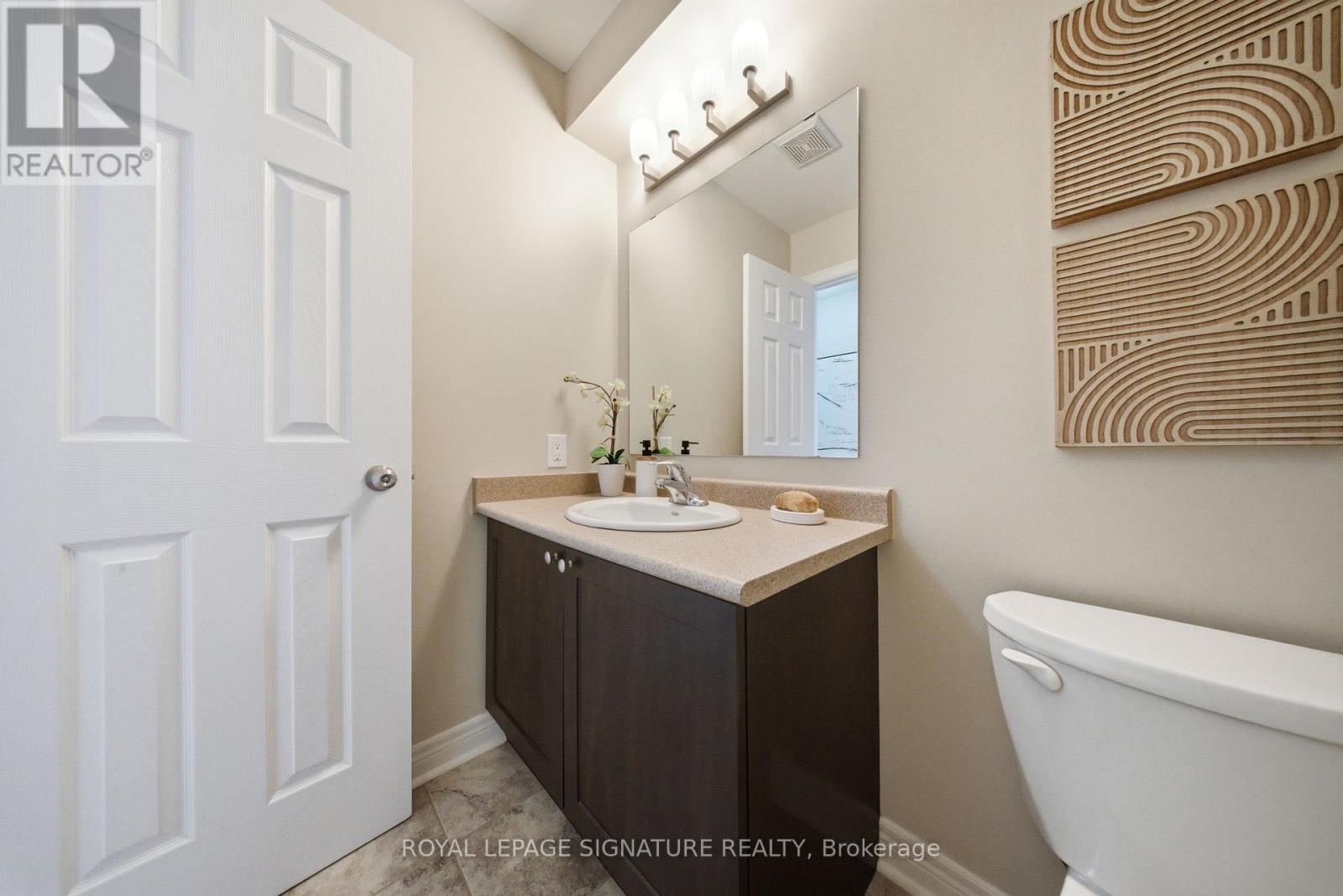 39 Keywood Street, Ajax, Ontario  L1Z 2E5 - Photo 7 - E12939510