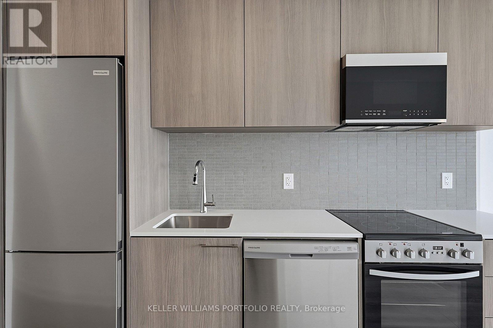 1008 - 7439 Kingston Road, Toronto, Ontario  M1B 0G1 - Photo 5 - E12939752