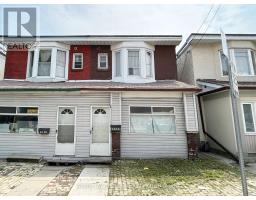 1313 GERRARD STREET, Toronto, Ontario