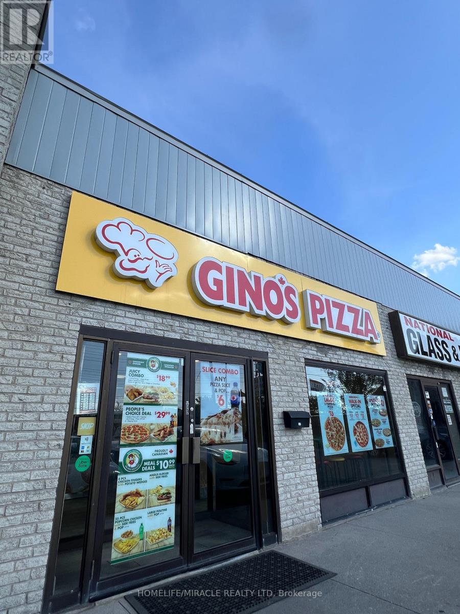 91 RYLANDER BOULEVARD, Toronto, Ontario