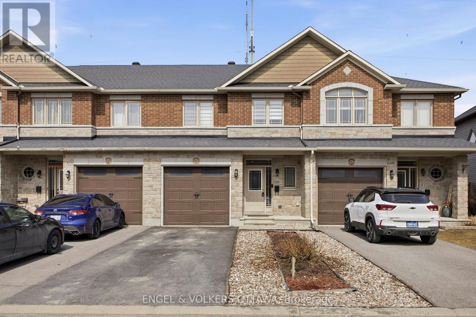 476 Barrick Hill Road, Ottawa, Ontario  K2M 0H8 - Photo 1 - X12939596