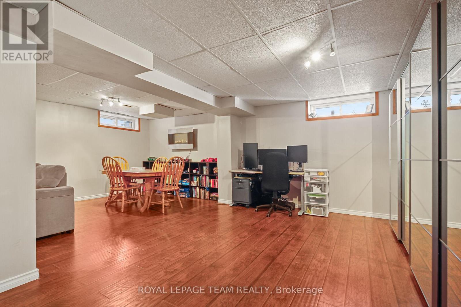 8 Huntsman Crescent, Ottawa, Ontario  K2M 1J2 - Photo 28 - X12939644