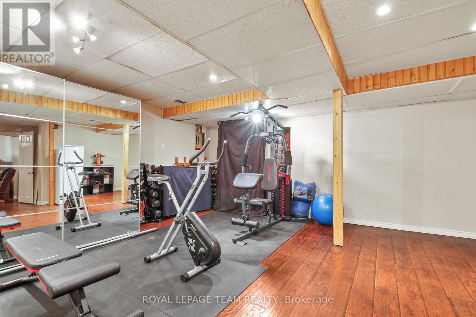 8 Huntsman Crescent, Ottawa, Ontario  K2M 1J2 - Photo 32 - X12939644