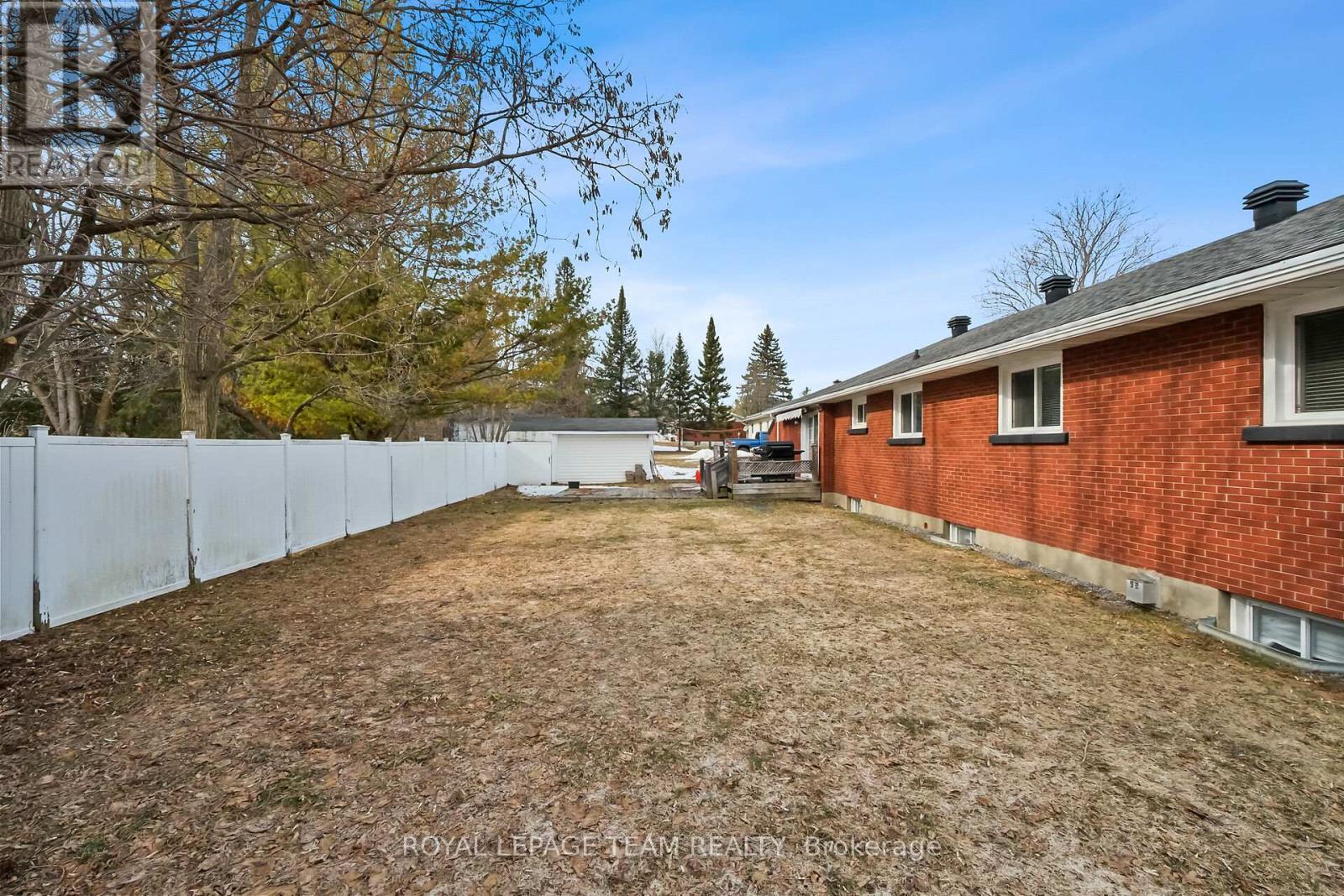 2626 Brentwood Avenue, Ottawa, Ontario  K0A 2P0 - Photo 37 - X12939776