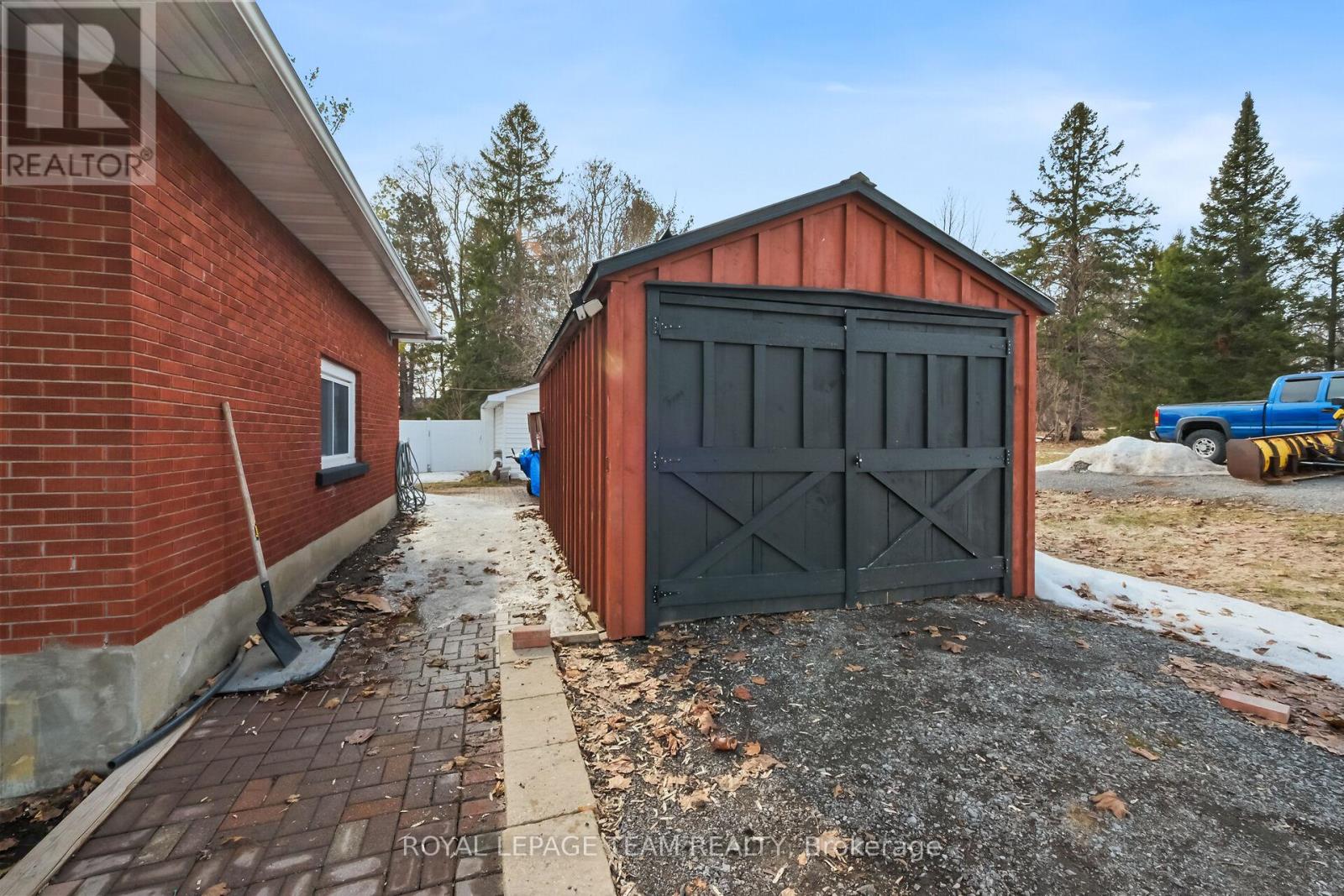 2626 Brentwood Avenue, Ottawa, Ontario  K0A 2P0 - Photo 38 - X12939776