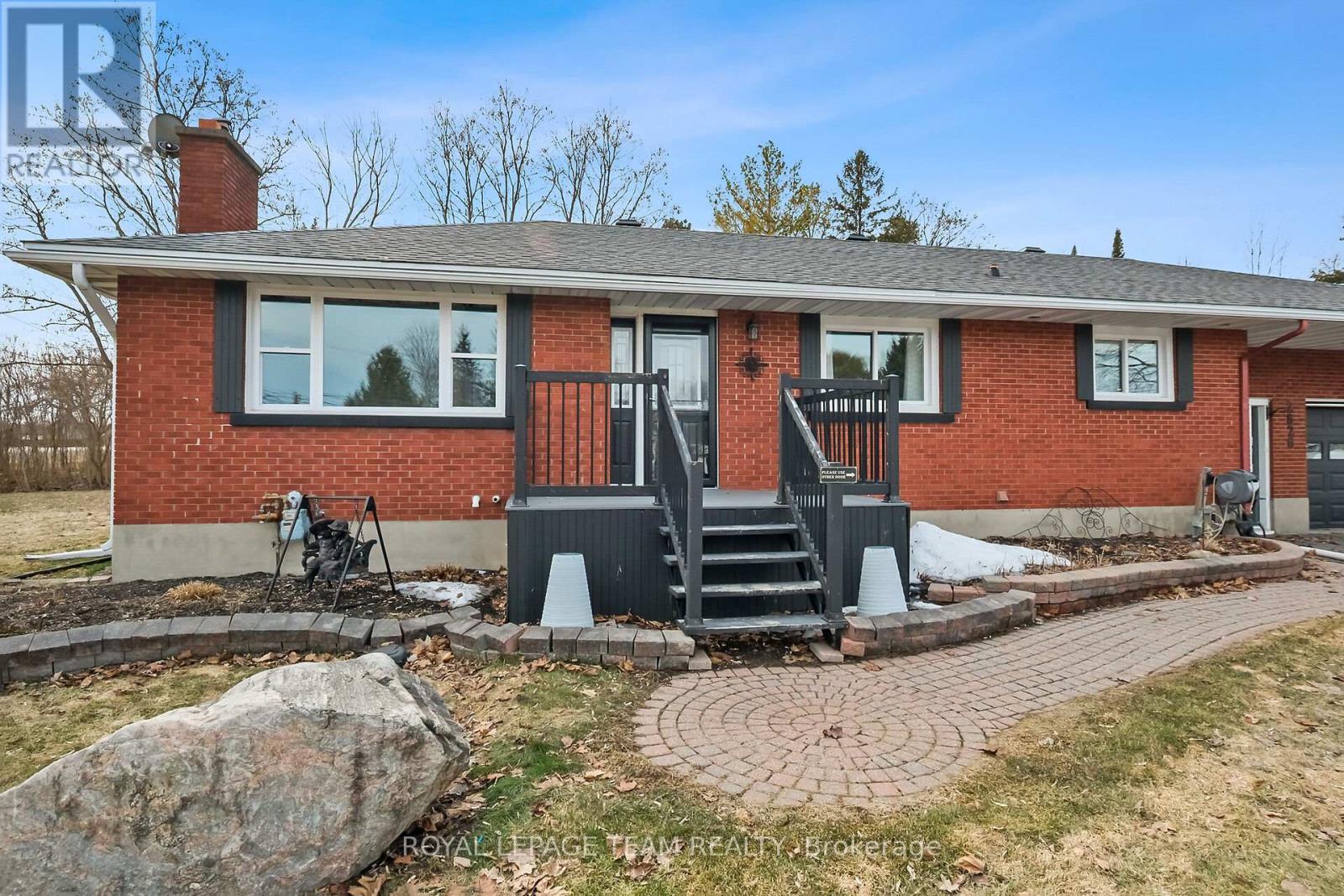 2626 Brentwood Avenue, Ottawa, Ontario  K0A 2P0 - Photo 4 - X12939776