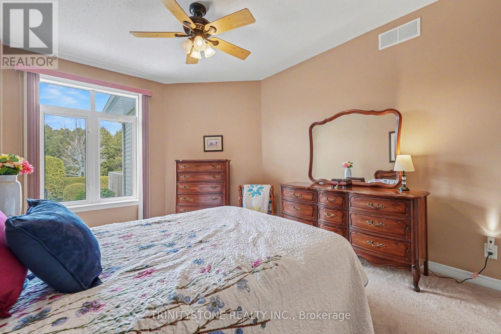 101 Sable Run Drive, Ottawa, Ontario  K2S 1W7 - Photo 22 - X12939790