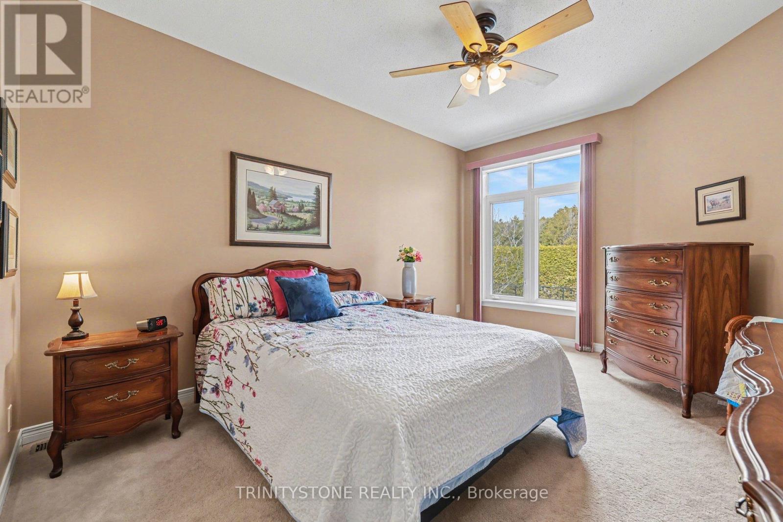 101 Sable Run Drive, Ottawa, Ontario  K2S 1W7 - Photo 24 - X12939790