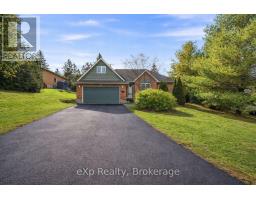 32 DICKINSON COURT, Centre Wellington, Ontario