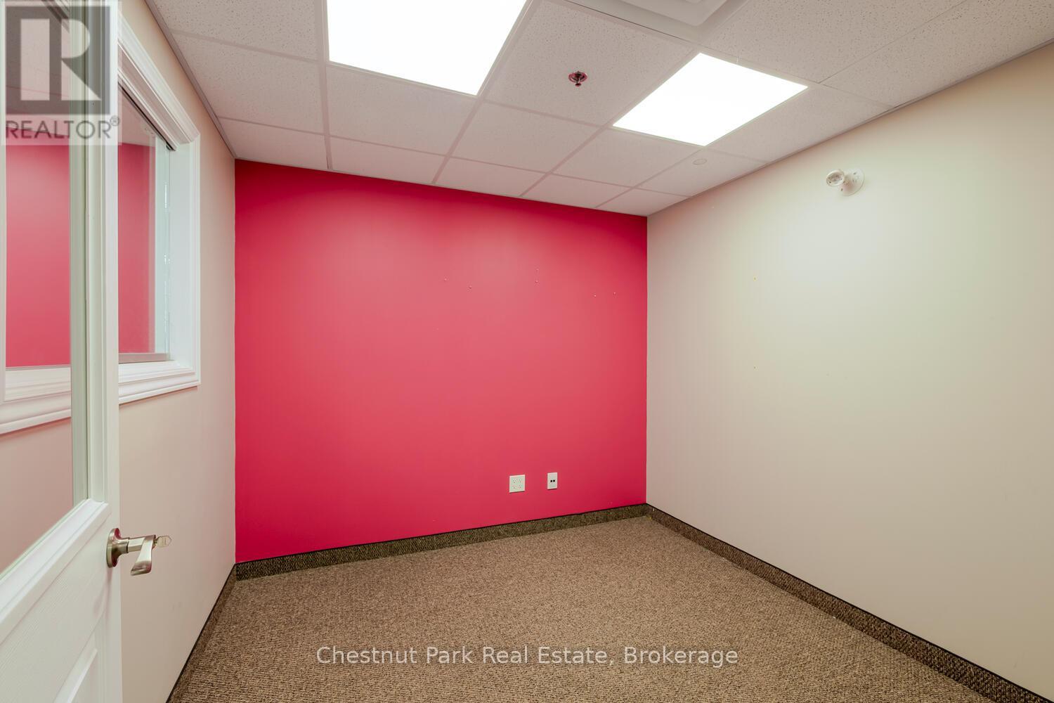 15 - 945 3rd Avenue E, Owen Sound, Ontario  N4K 2K8 - Photo 6 - X12939534