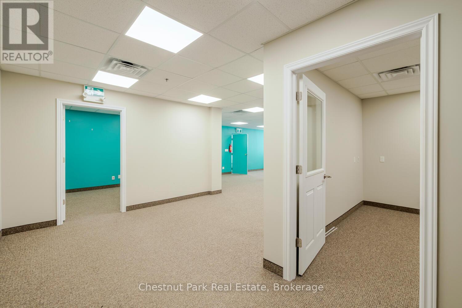 15 - 945 3rd Avenue E, Owen Sound, Ontario  N4K 2K8 - Photo 8 - X12939534